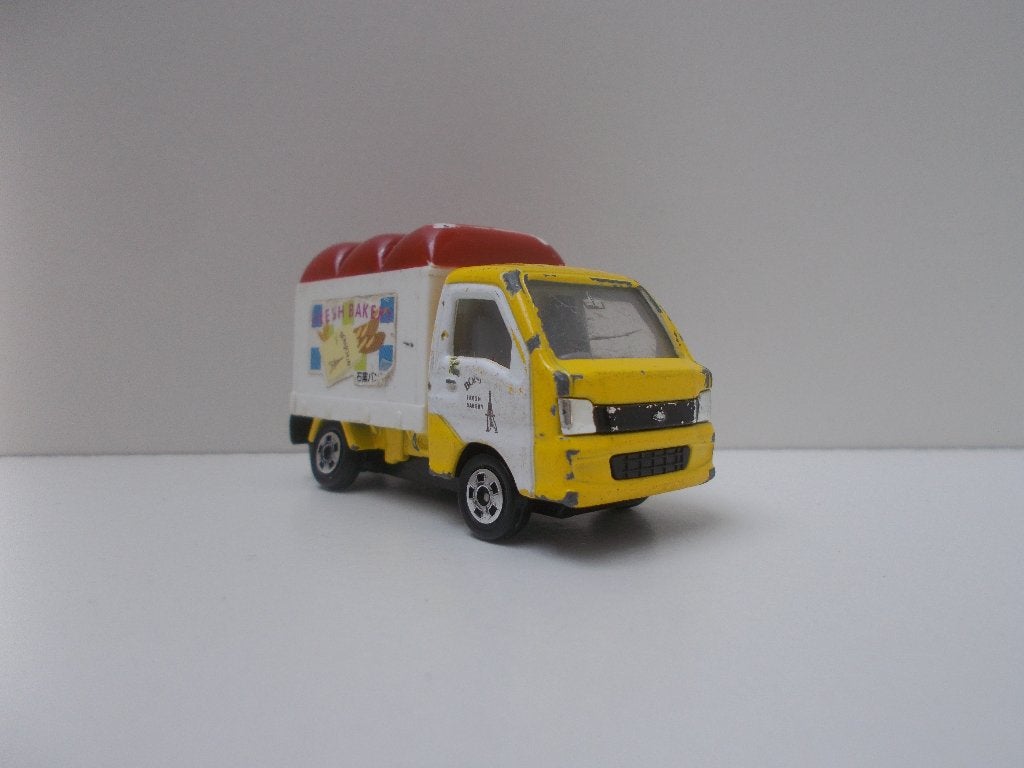 6472 Subaru Sambar Truck Tomica Tomy No 10, Ophalen of Verzenden, Gebruikt, Bus of Vrachtwagen