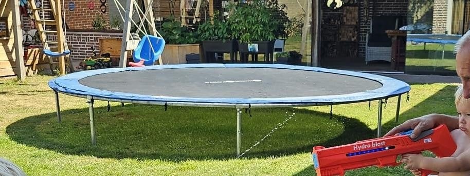 Grote trampoline 320cm - Zwart doek, blauwe rand, Ophalen, Gebruikt