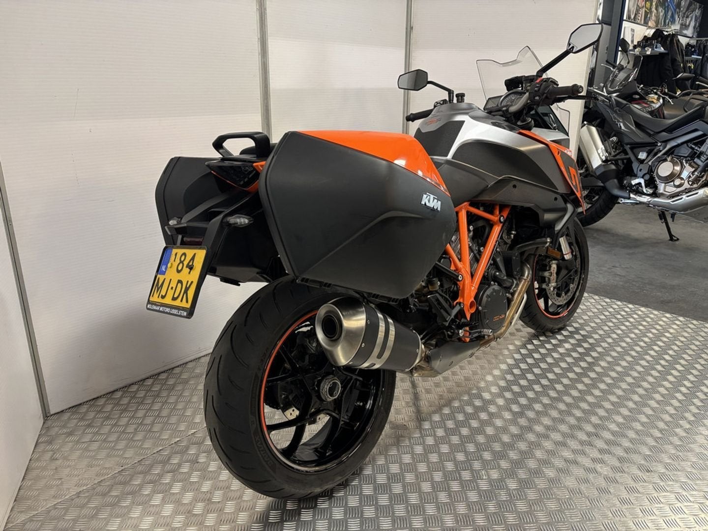 KTM 1290 Super Duke GT (bj 2017), 2 cilinders, KTM, Motorrijbewijs A, Bedrijf