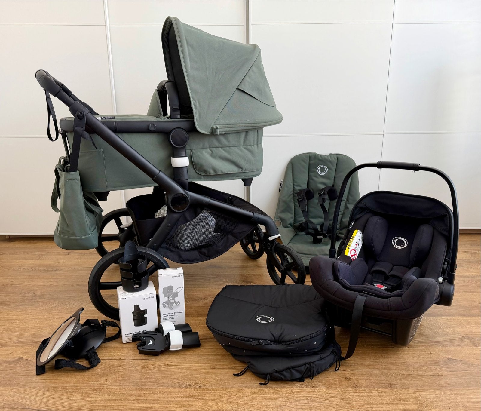 Bugaboo Fox 5 Kinderwagen 2-in-1 met accessoires, Ophalen, Bugaboo, Zo goed als nieuw, Combiwagen