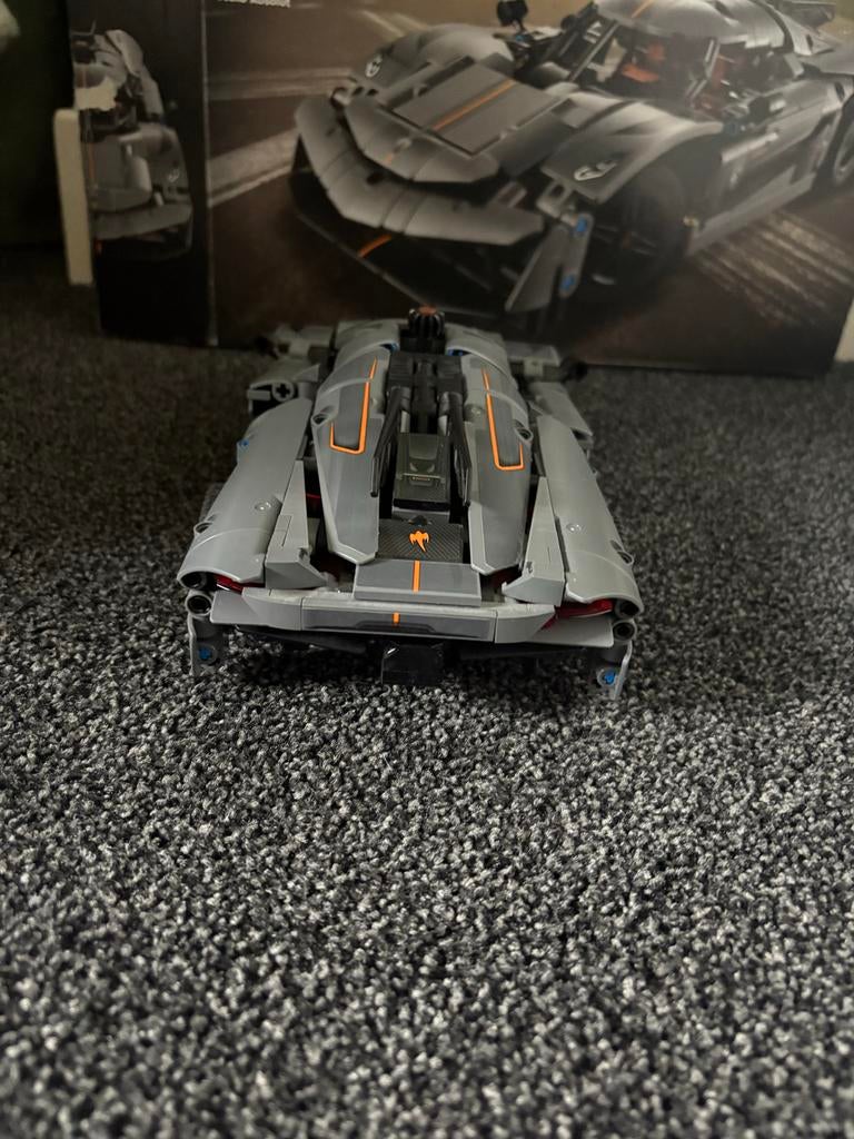 LEGO Technic Koenigsegg Jesko Absolut 42173, Ophalen of Verzenden, Zo goed als nieuw, Technic, Complete set