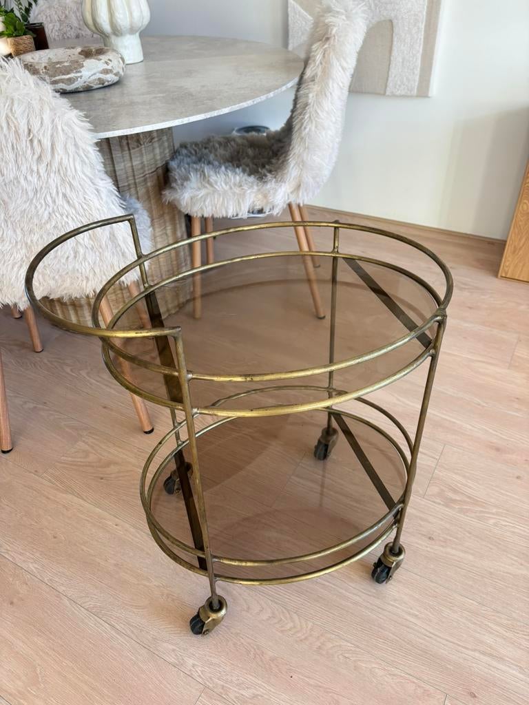 Vintage gouden bar cart / trolley met rookglas, Ophalen, Metaal of Aluminium, 55 tot 75 cm, Zo goed als nieuw