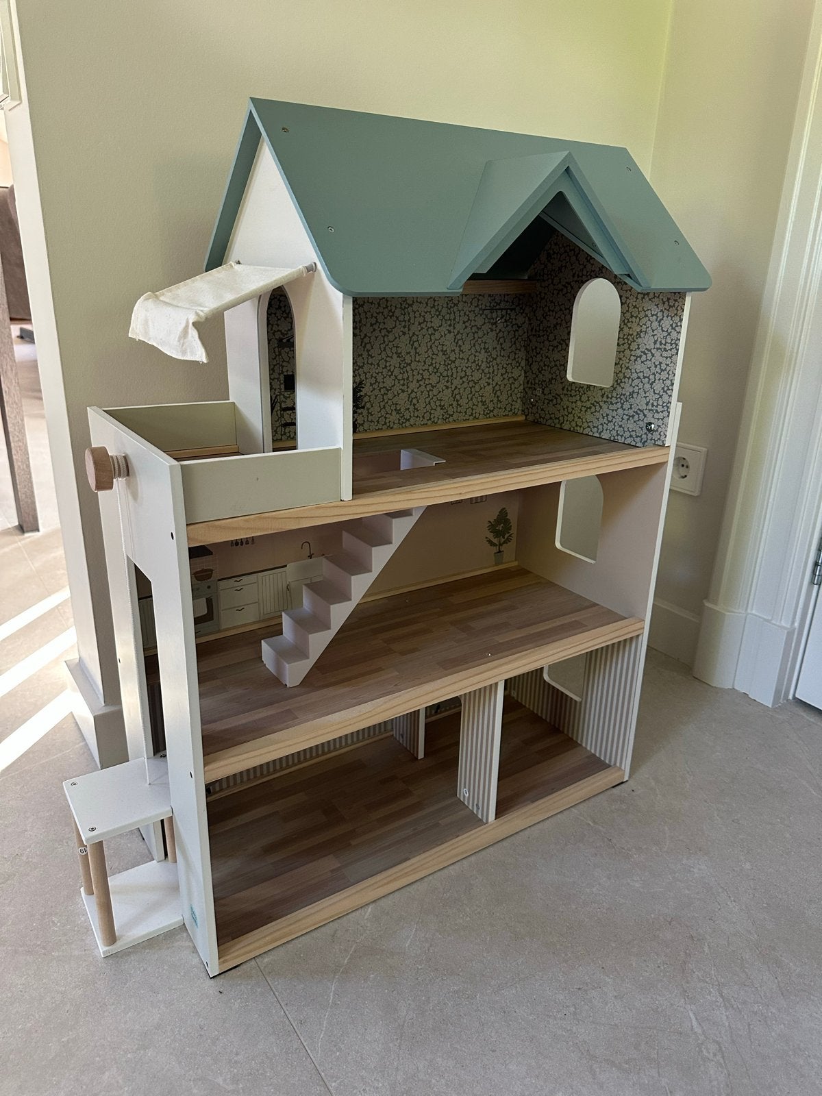 Petit Amelie poppenhuis zonder meubels, Ophalen, Zo goed als nieuw, Poppenhuis