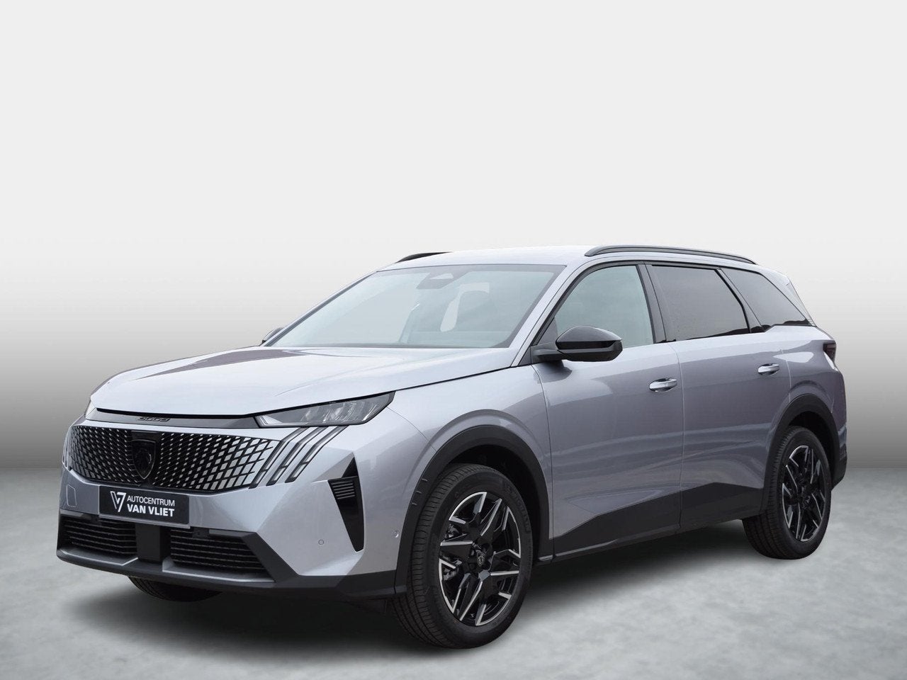 Peugeot 5008 1.2 Hybrid 145 Allure 7p UIT VOORRAAD LEVERBAAR, Automaat, 145 pk, 1199 cc, 7 stoelen