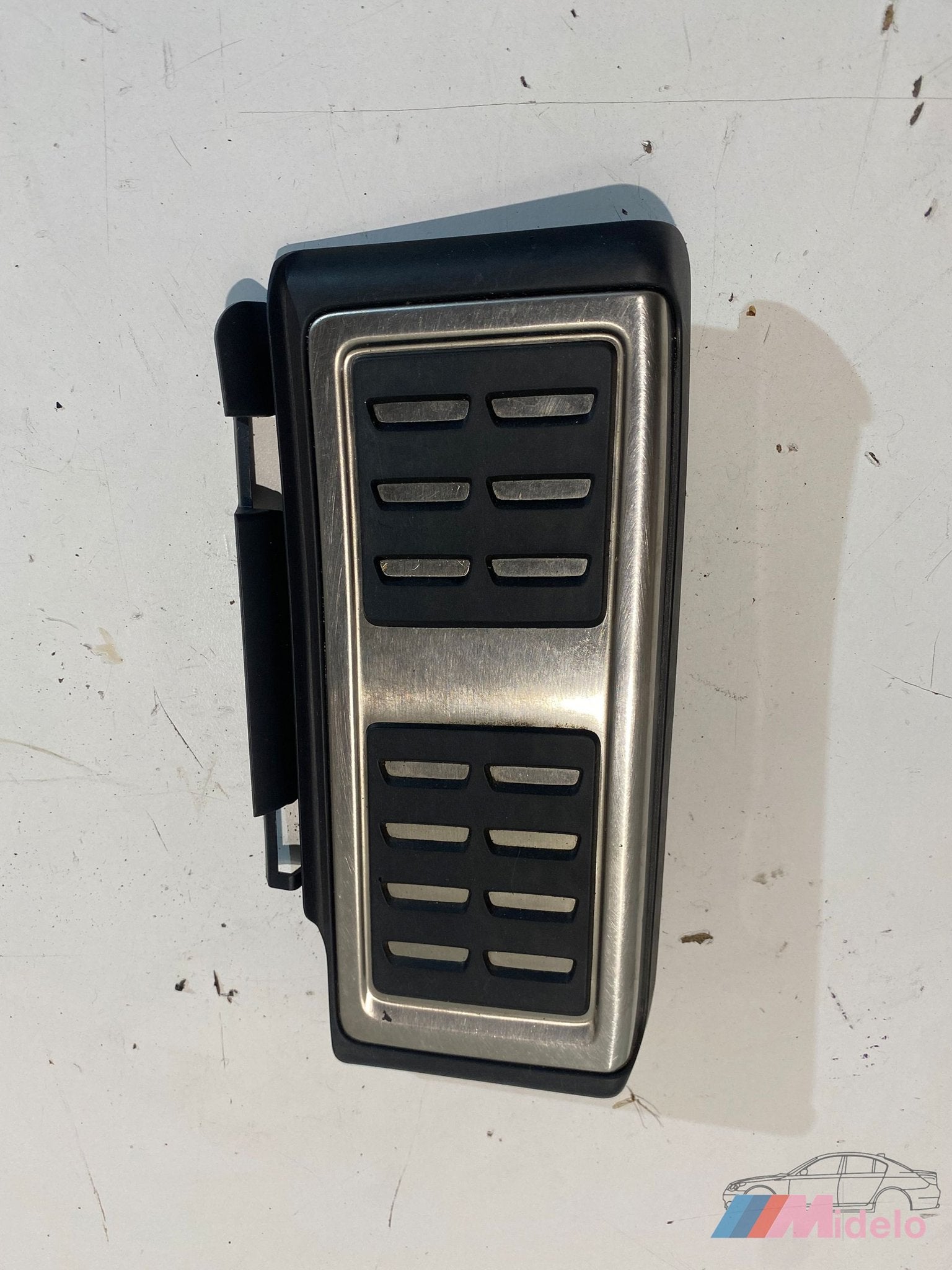 VW T-ROC VOETSTEUN 5Q1864551A, Gebruikt, -, Volkswagen, -