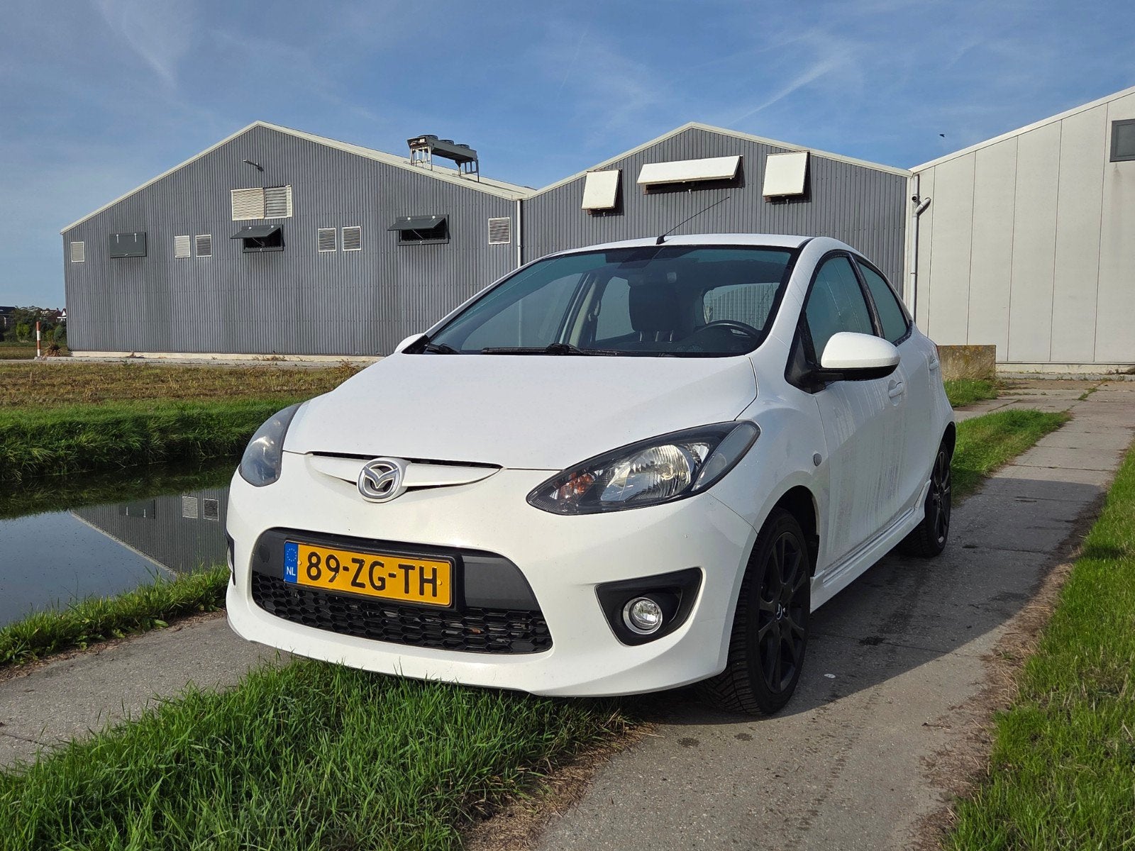 Mazda 2 1.5 GT-M 103 PK 5DRS 2008 Wit, Auto's, Stof, 1498 cc, 4 cilinders, Wit