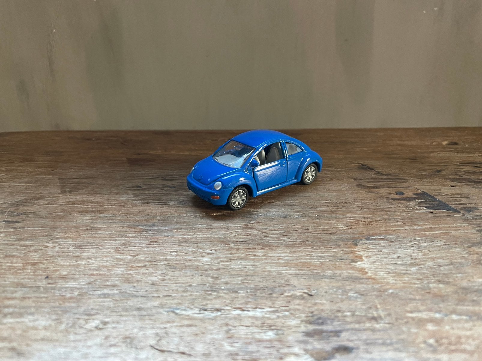 Siku 1097 - Volkswagen New Beetle blauw, Ophalen of Verzenden, Nieuw, Auto, SIKU