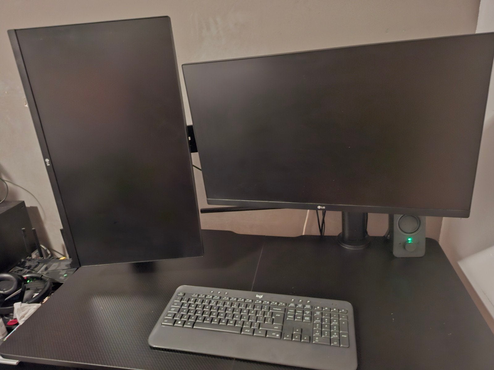 Computer set tekoop met tafel van goed kwaliteit, Gaming, IPS, In hoogte verstelbaar, Ophalen of Verzenden