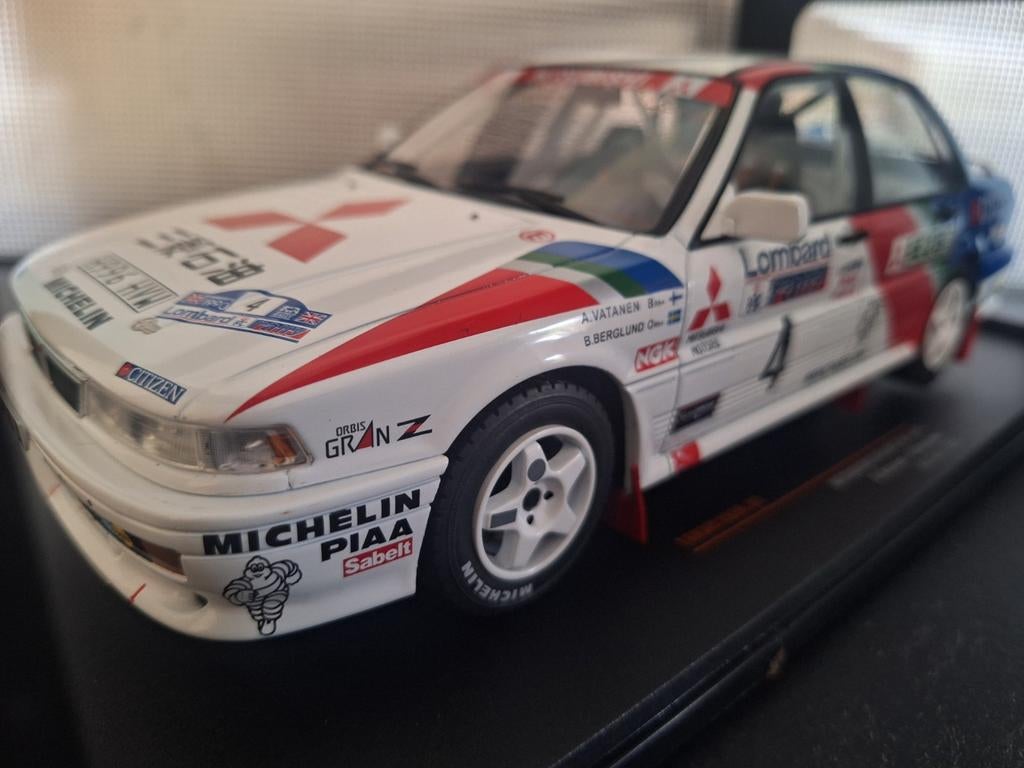 Mitsubishi Galant VR-6 #4 RAC Rally 1990 Schaal 1:18, Hobby en Vrije tijd, Modelauto's | 1:18, Nieuw, Auto, Overige merken, Ophalen of Verzenden
