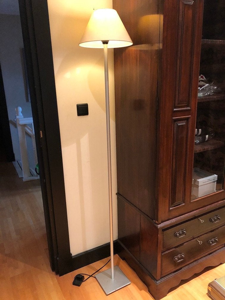VLOERLAMP STAANDE LAMP METALEN VOET MAT ZILVER, Ophalen, Wilms, E27 (groot), Zo goed als nieuw