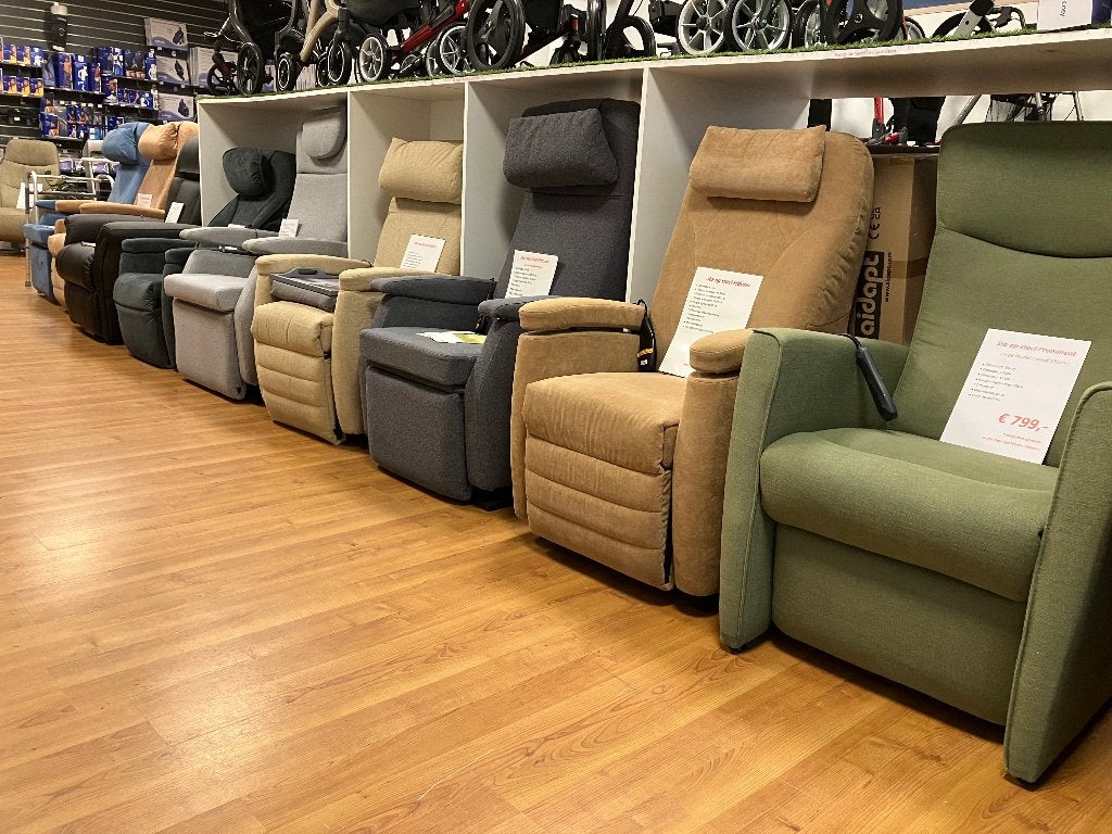 Sta op stoel OUTLET Fitform nieuw of gebruikt Utrecht, Huis en Inrichting, Minder dan 75 cm, Ophalen of Verzenden, Zo goed als nieuw