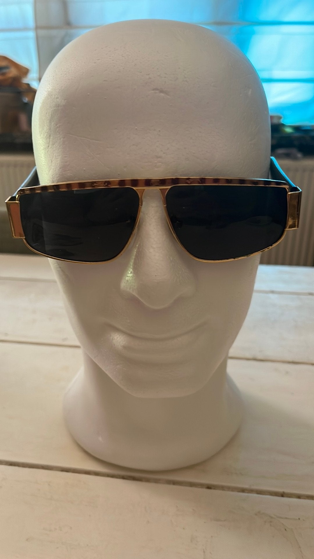 Tino dure zonnebril mooier dan Ray Ban, Ophalen of Verzenden, Zo goed als nieuw, Ray-Ban
