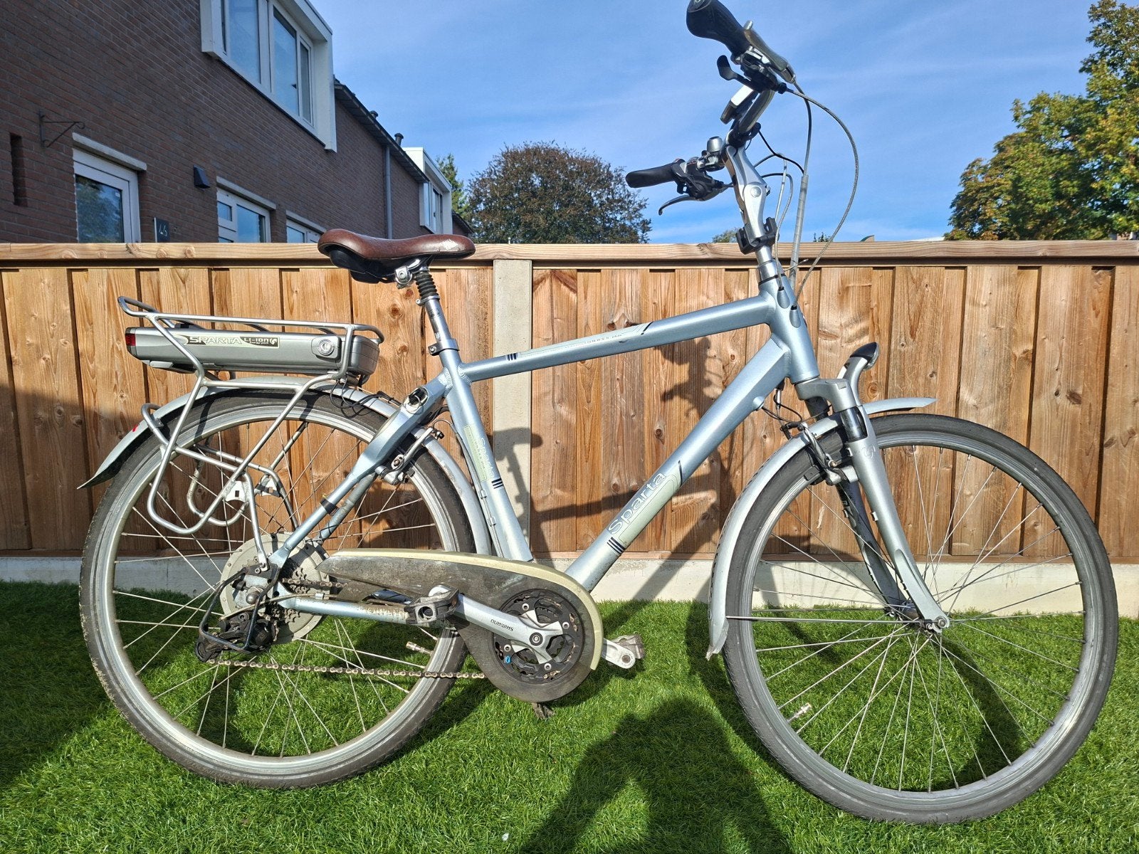 Te koop MOET WEG VANDAAG sparta ion rxs plus opknapper/defec, Ophalen, Sparta, Gebruikt, Velgrem