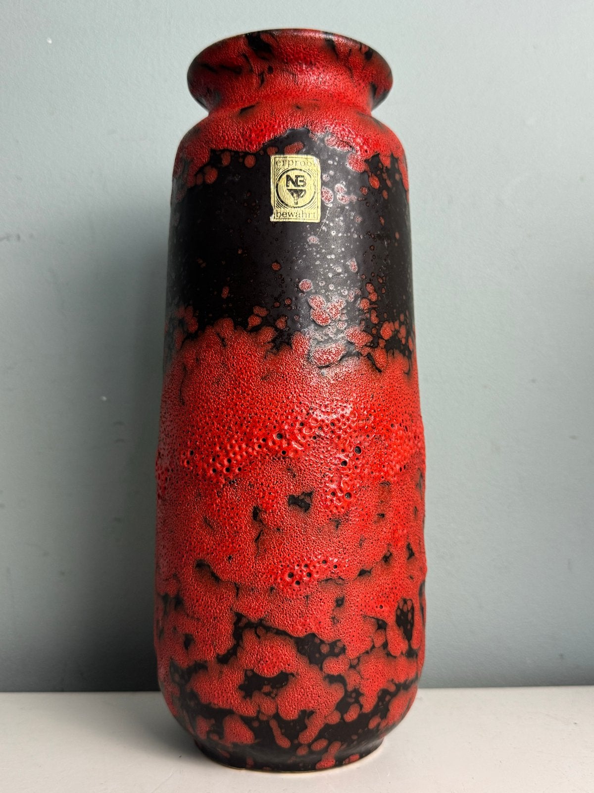 Vintage West Germany Fat Lava Vaas Rood Zwart 27cm, Ophalen of Verzenden