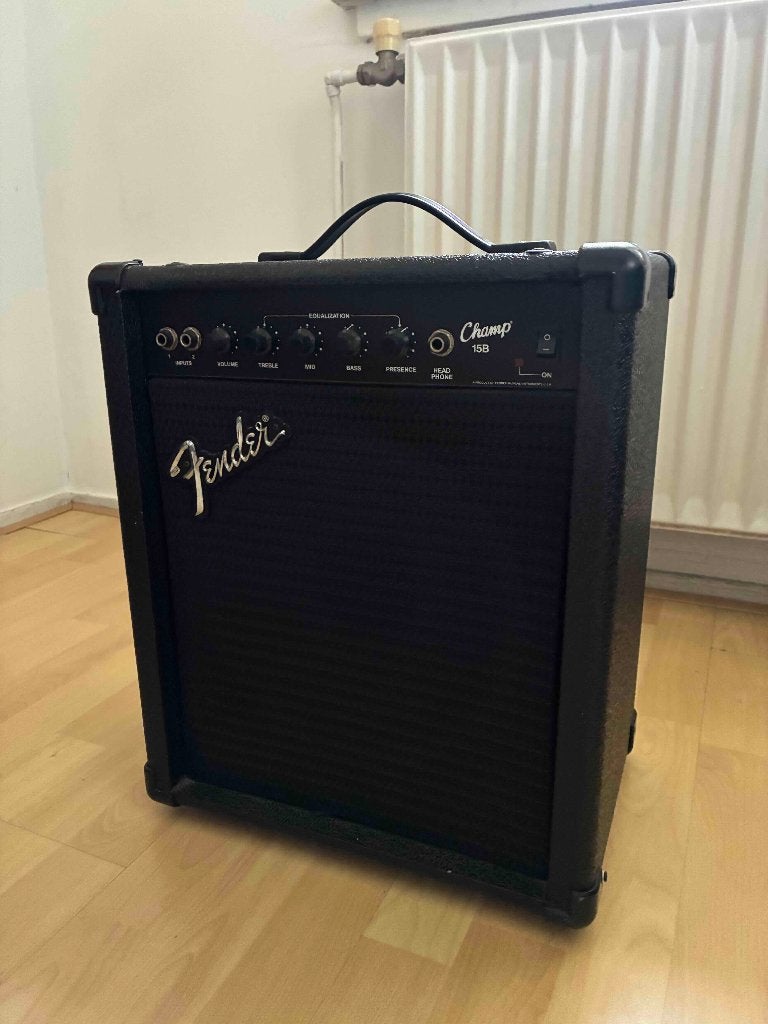 Fender Champ 15B basversterker – 15W, Ophalen, Gebruikt, Basgitaar, Minder dan 50 watt
