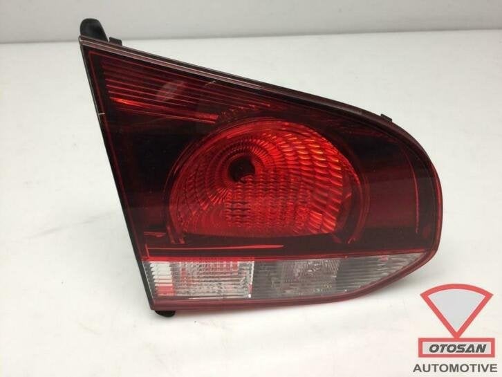 vw golf 6 gti smoke achterlicht links binnen 5k0945093aa, Gebruikt, Volkswagen, Volkswagen AG, Berliner Ring 2
38440  Wolfsburg, DE