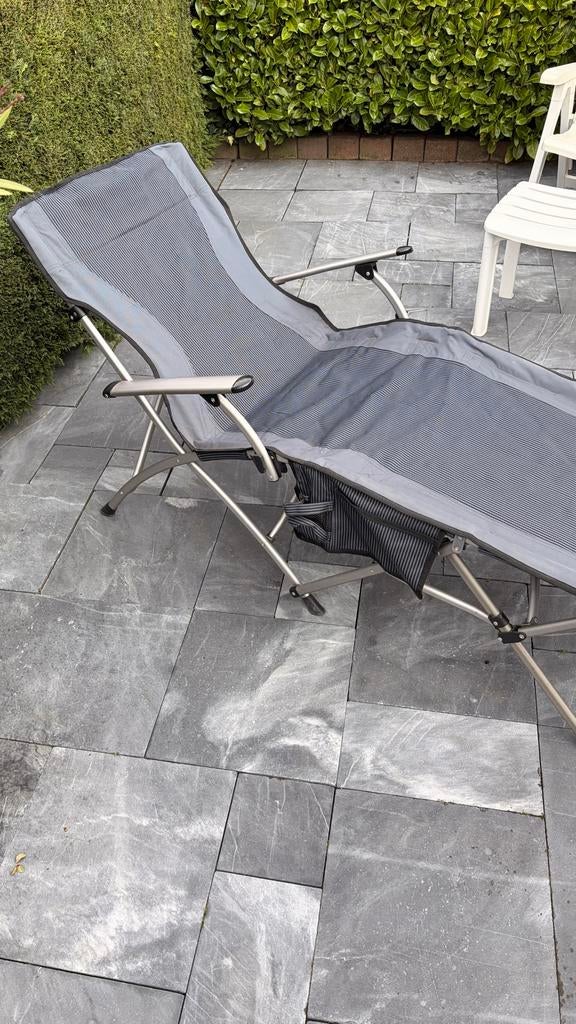 Outwell Lux Opvouwbaar Ligbed Lounge - Comfortabel & Compact, Ophalen, Zo goed als nieuw, Campingstoel