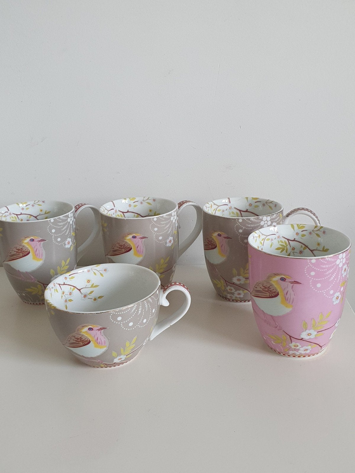 Pip Mokken en kop 4x10 cm en 1x 7 cm.. nieuw, Nieuw, Ophalen of Verzenden, Overige stijlen, Kop(pen) en/of Schotel(s)