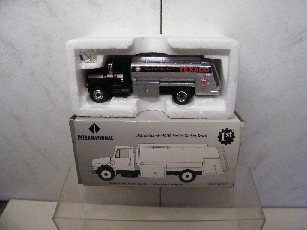 first gear international 4900 series texaco tanker adv11, Ophalen of Verzenden, Nieuw, Bus of Vrachtwagen, Overige merken