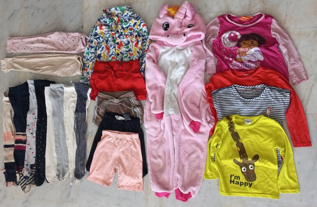 20 delig kledingpakket maat 110, o.a. Wednesday Addams jurk, Ophalen of Verzenden, Zo goed als nieuw, Meisje, Overige typen
