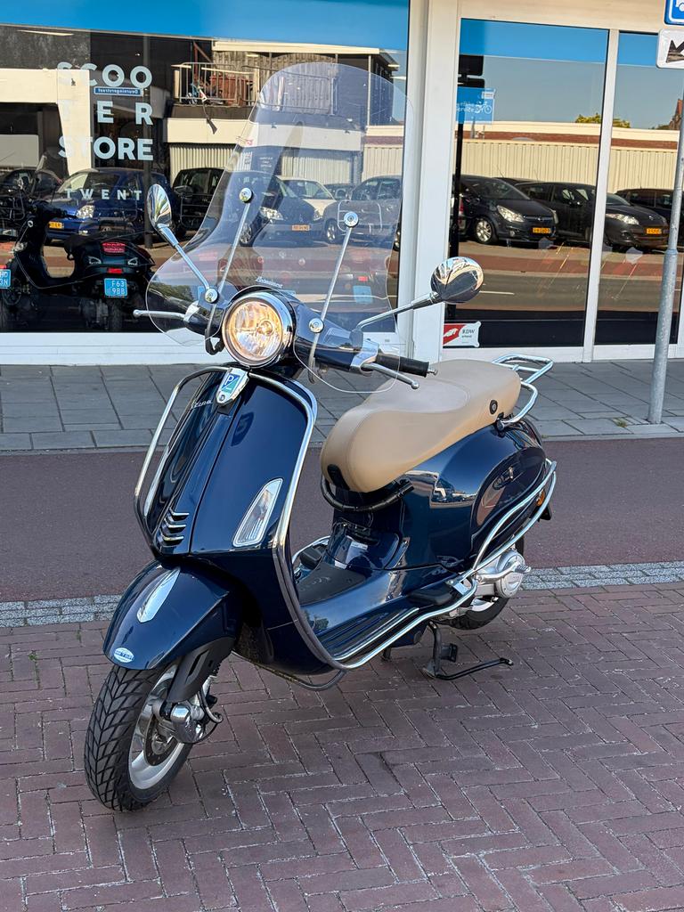 ❗️Vespa primavera in topconditie 3502 km met GARANTIE❗️, Ophalen of Verzenden, Zo goed als nieuw, Benzine, Overige modellen