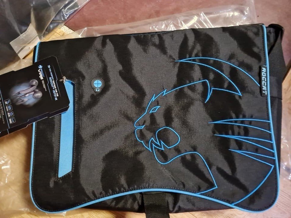 Nieuwe Roccat INTO laptoptas 15.4"-17.3" - Messenger Bag, Ophalen of Verzenden, Nieuw