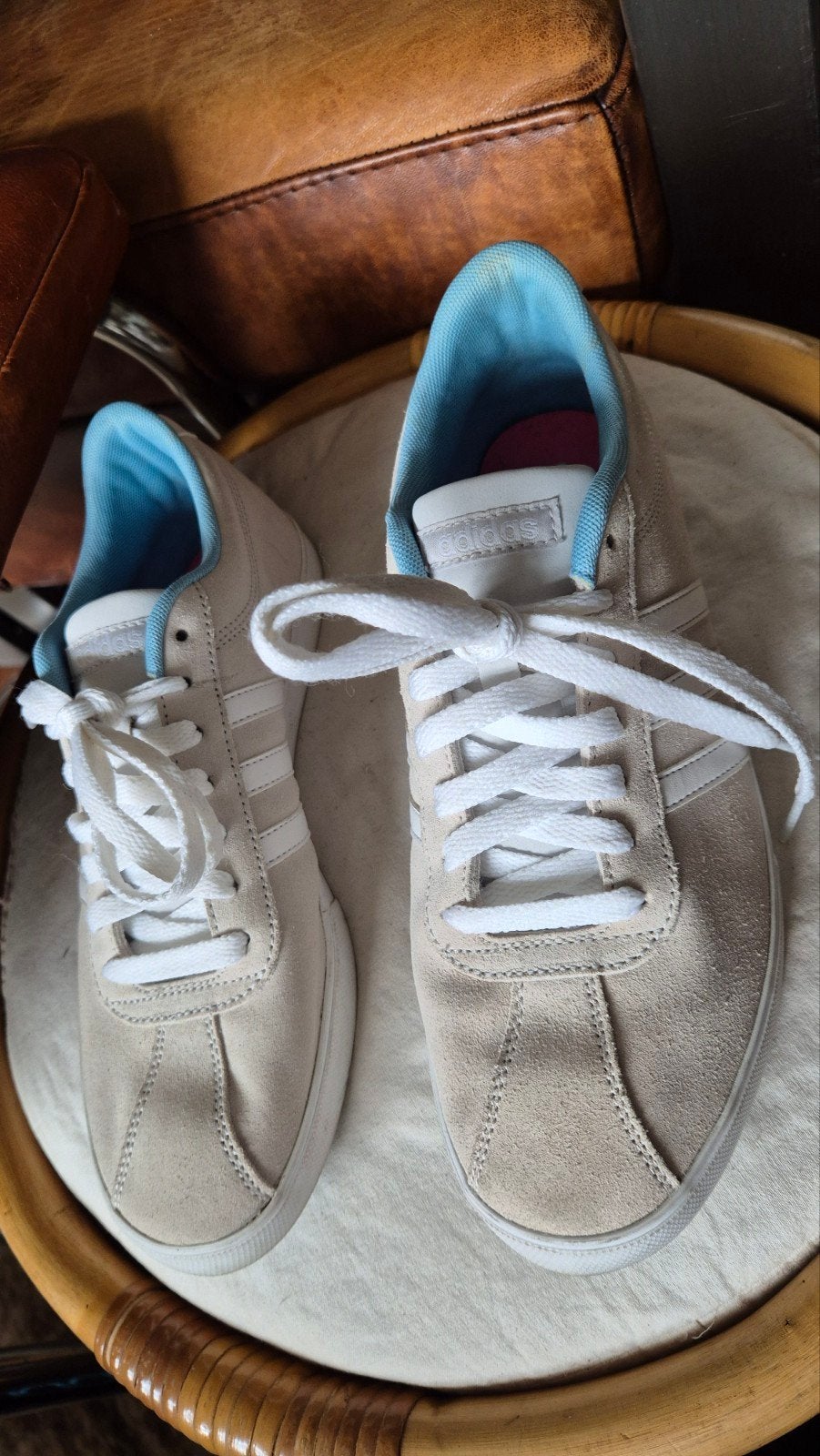 Adidas zgan sneakers mt 41 1/3 suede creme blauw, Overige kleuren, Adidas, Ophalen of Verzenden, Sneakers of Gympen