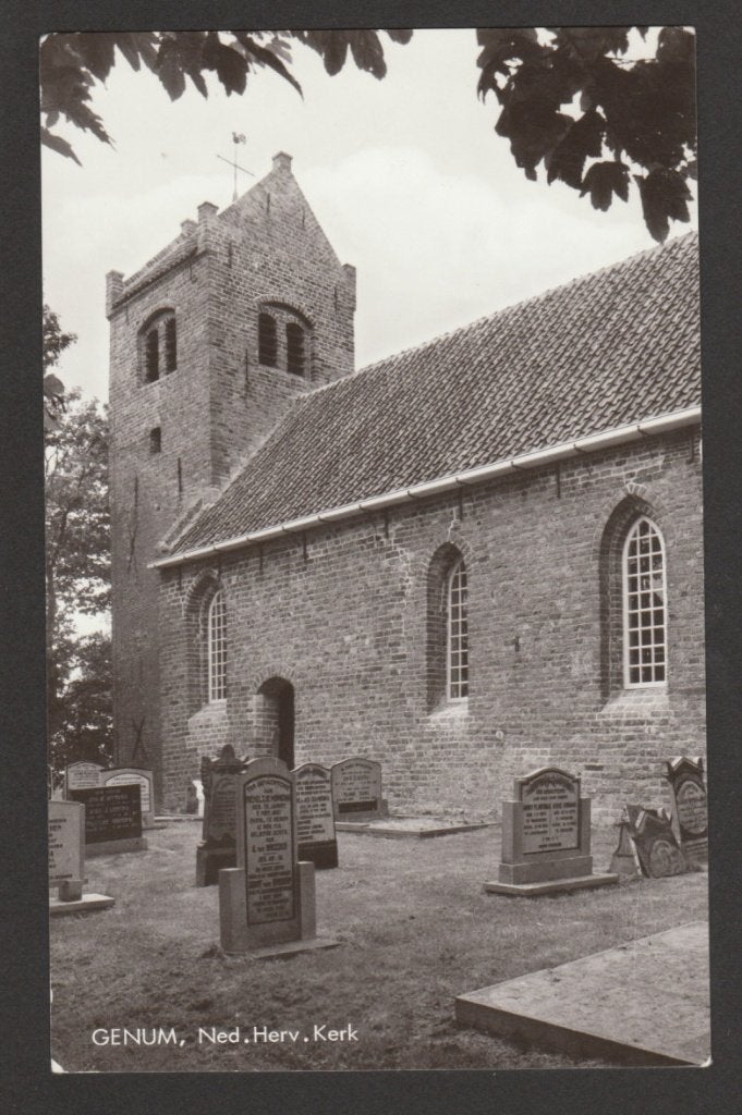 Genum (Ginnum, bij Ferwert en Dokkum) - Ned Herv Kerk, Verzamelen, Ansichtkaarten | Nederland, Verzenden, 1960 tot 1980, Ongelopen