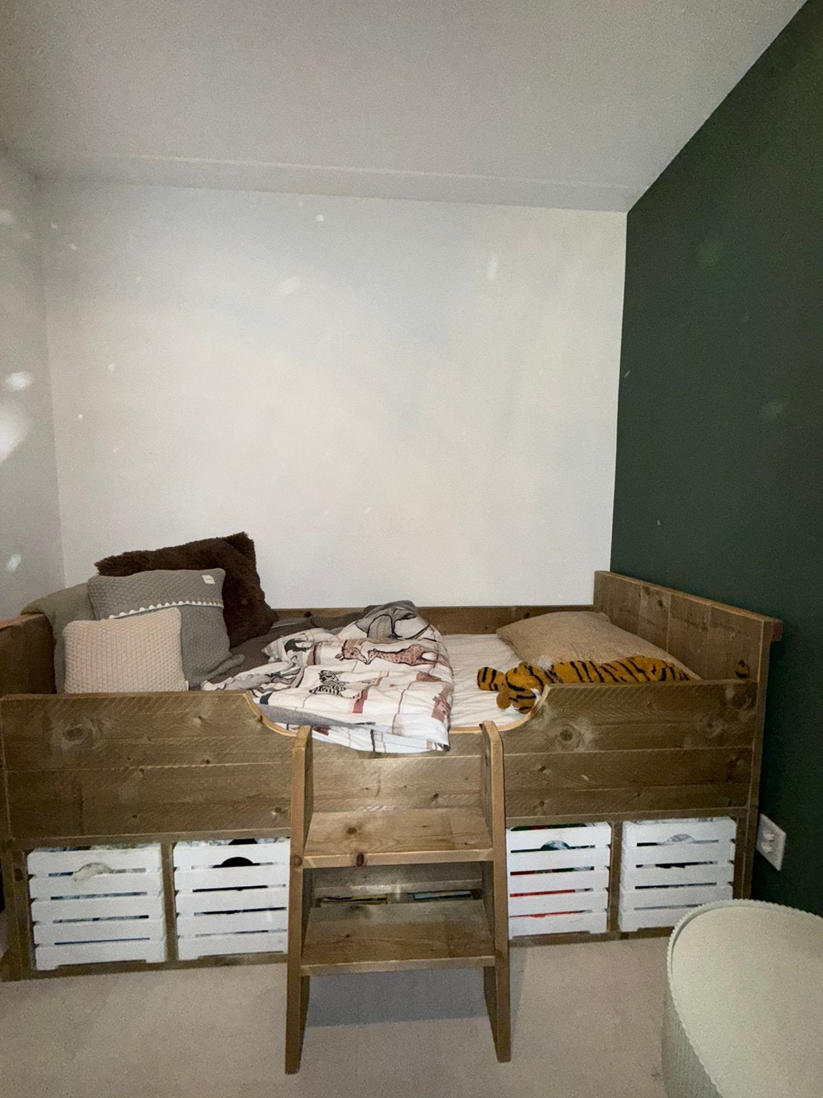 Steigerhouten bed en bureau, Huis en Inrichting, Ophalen, Gebruikt, Eenpersoons