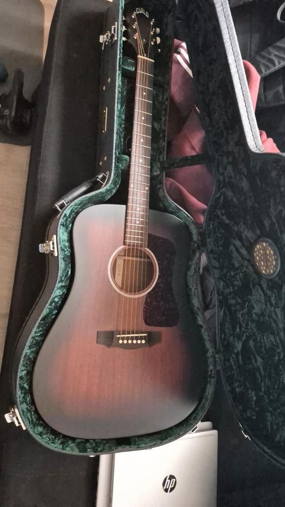 Guild usa d20 topstaat, Muziek en Instrumenten, Ophalen of Verzenden, Zo goed als nieuw, Western- of Steelstringgitaar, Met koffer