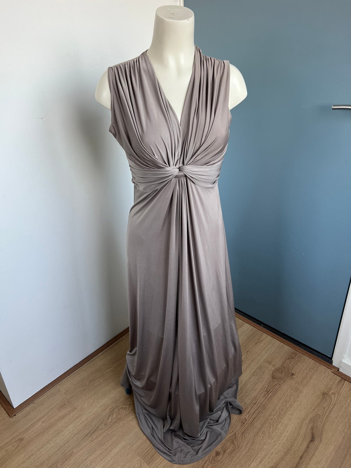 Ingenue grijze chique maxi-jurk lange jurk m, Maat 38/40 (M), Ophalen of Verzenden, Zo goed als nieuw, X
