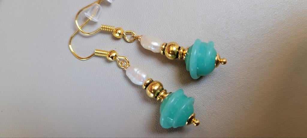 Vintage look oorbellen, Ophalen of Verzenden, Zo goed als nieuw, Blauw, Overige materialen