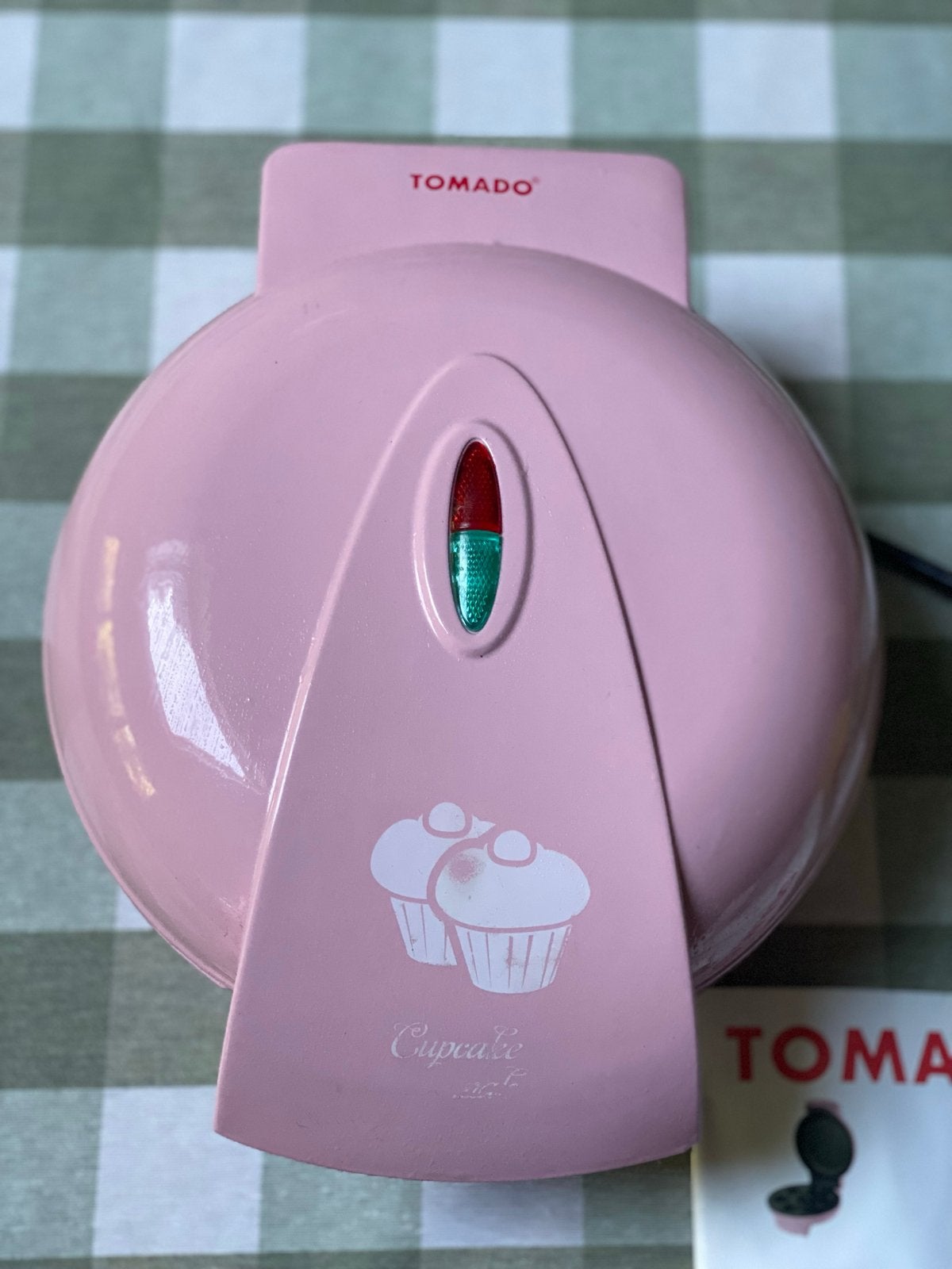 Tomado Cupcake Maker Roze - Automatische Cupcake Machine, Ophalen, Zo goed als nieuw