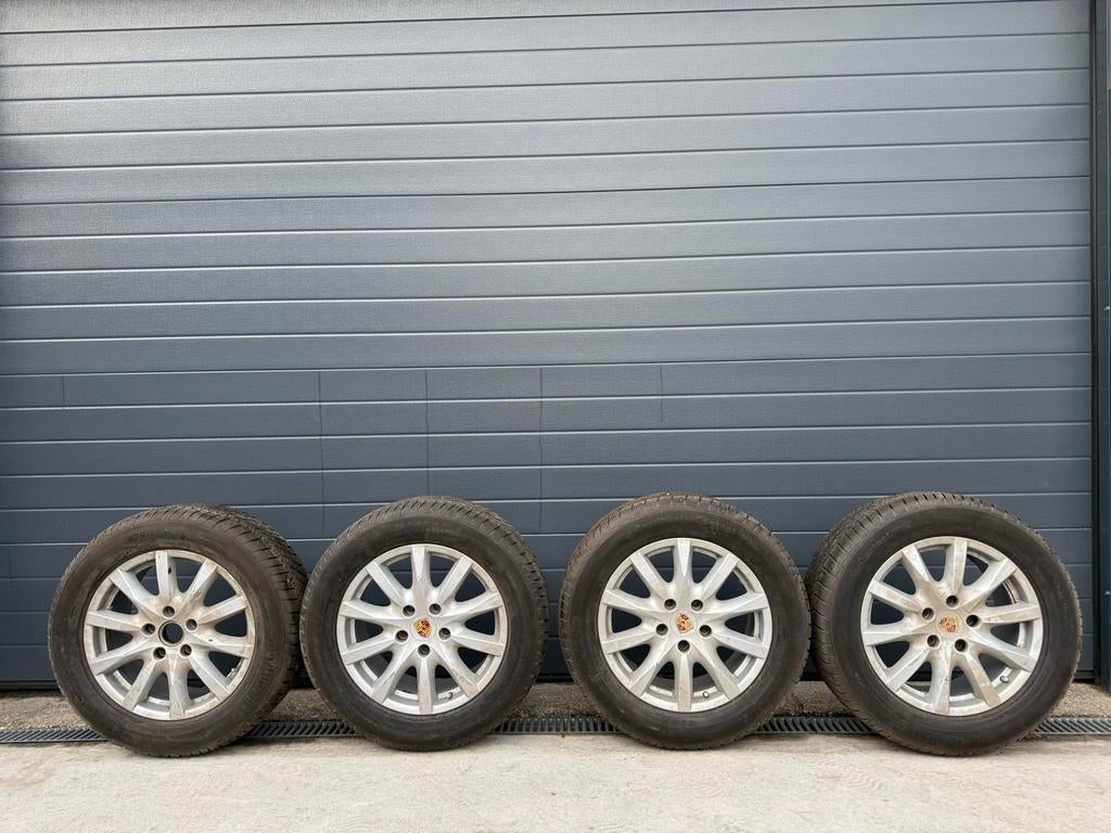 Mooie Porsche Cayenne 958 19 inch winterbanden met velgen, 19 inch, Gebruikt, 255 mm, Banden en Velgen