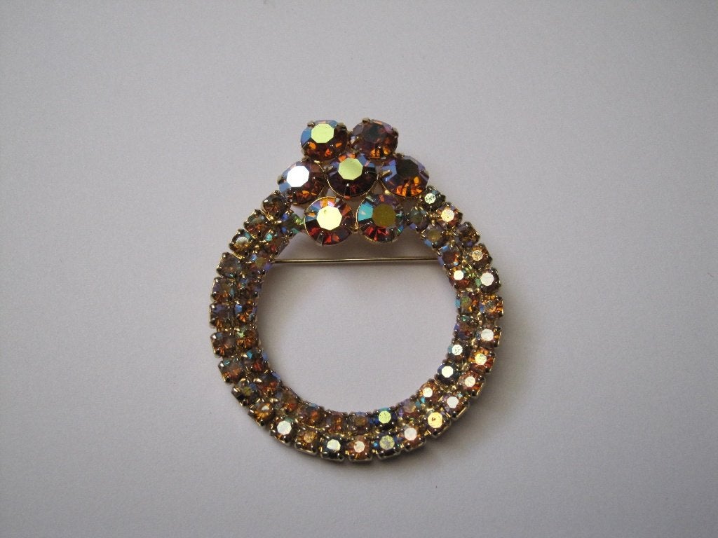 Broche aurora borealis rijnsteentjes 4.9x6.0 cm, Met kristal, Overige materialen, Overige kleuren, Verzenden