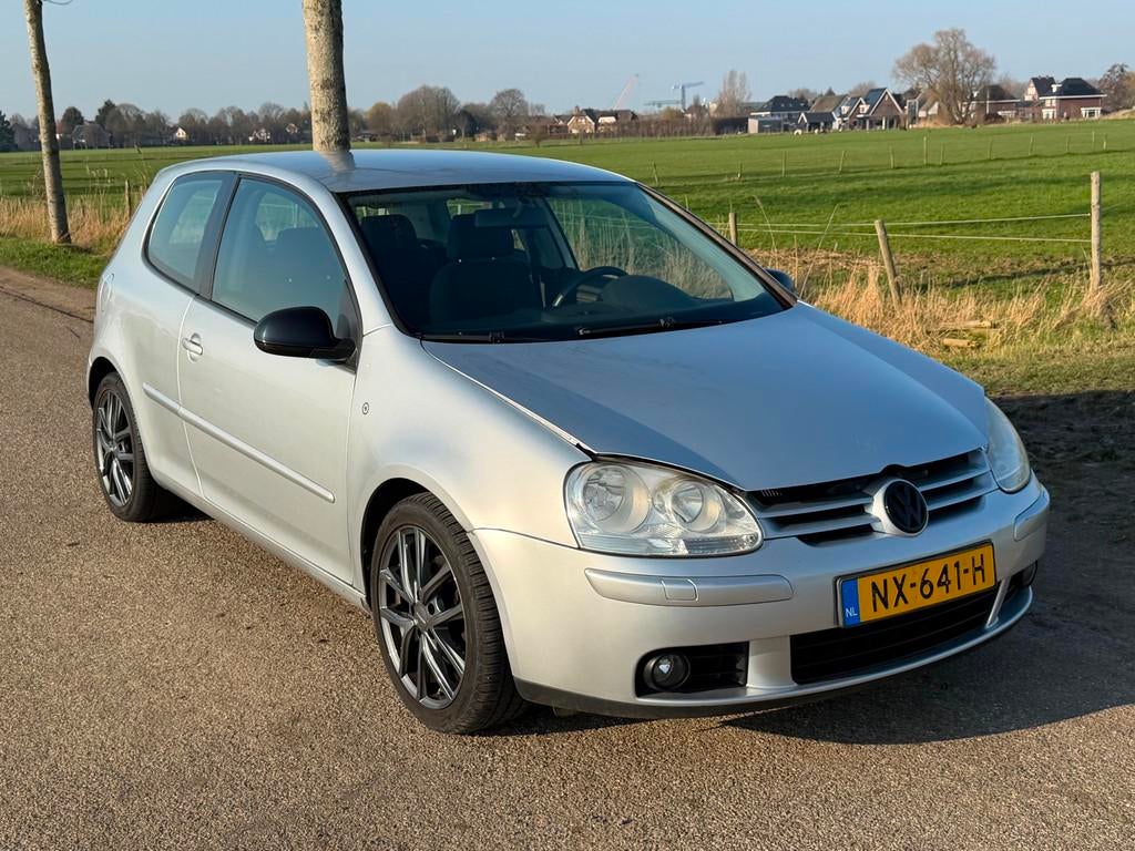 Volkswagen Golf 2.0 FSI Sportline 4Motion Airco LEES TEKST!, Auto's, Stof, Gebruikt, 4 cilinders, Bedrijf