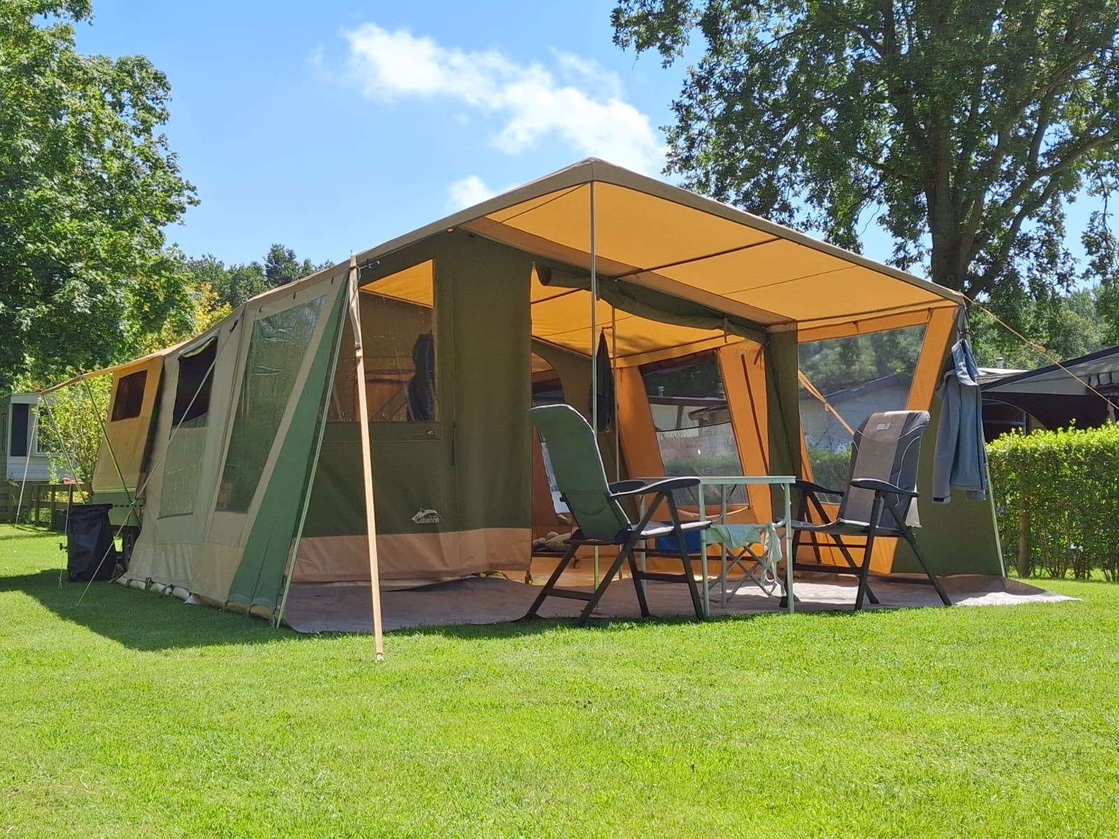 Cabanon Malawi 1.0 met bermkeuken. Zeer compleet, Ophalen, Cabanon, Aanwezig, Tot en met 5