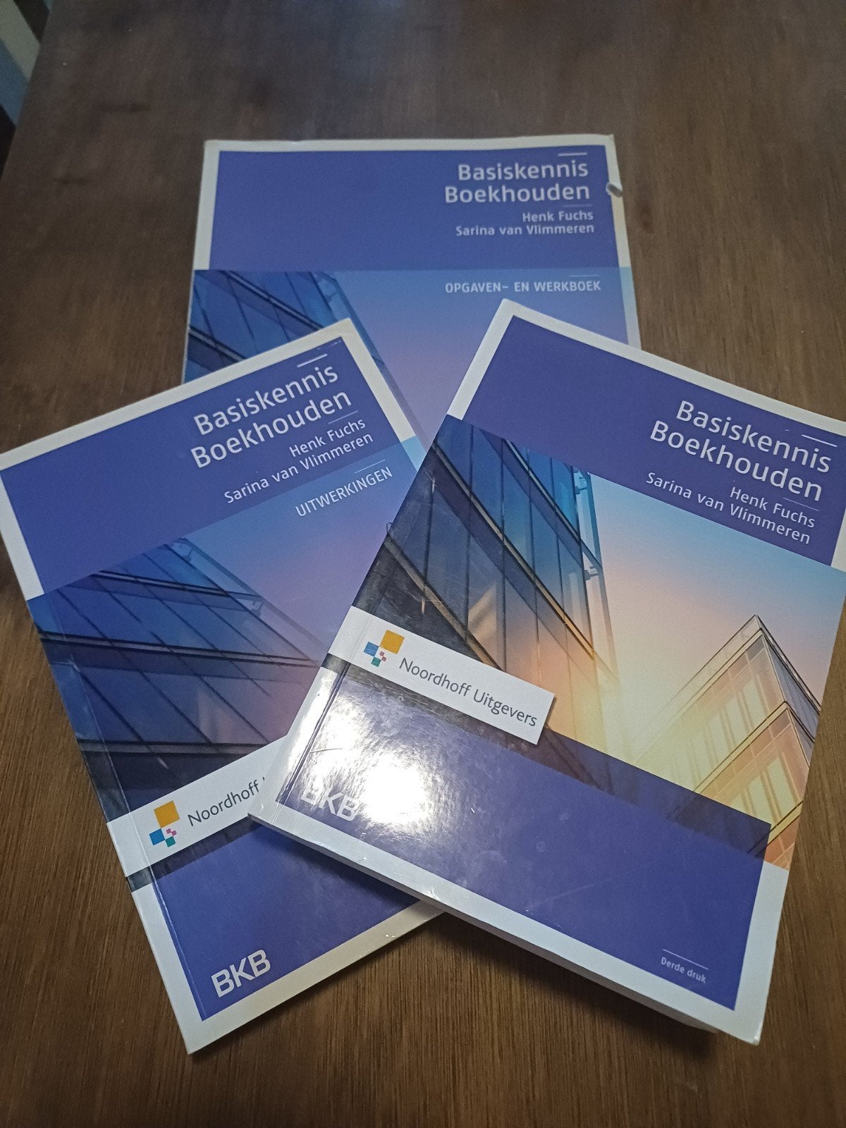 Basiskennis Boekhouden (BKB) - Opgaven & Uitwerkingen, Boeken, Ophalen of Verzenden, Zo goed als nieuw, MBO, Gamma