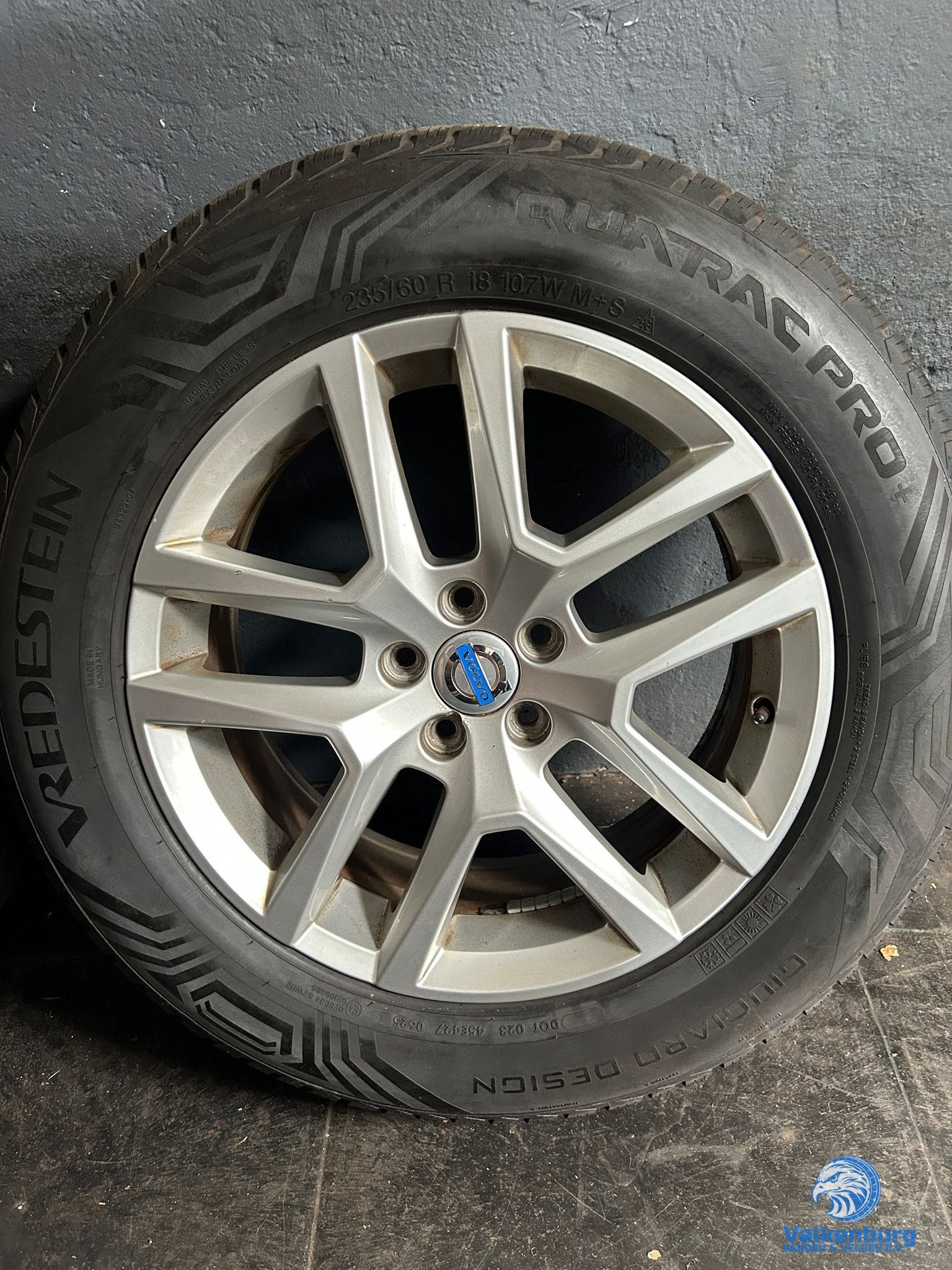 6-7mm! Originele Volvo XC40 XC60 Tucan 18 inch velgen 5x108, Auto-onderdelen, Banden en Velgen, 18 inch, Gebruikt, -, -