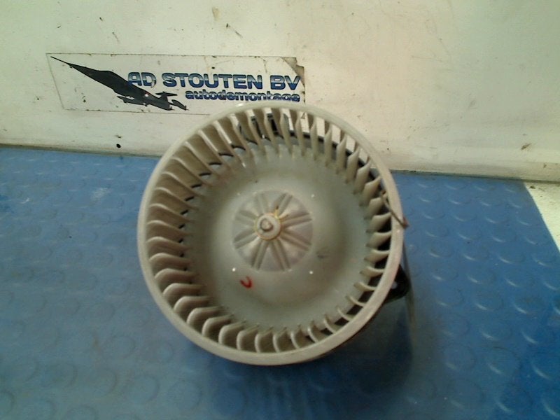 Kachel Ventilatormotor Toyota Corolla (E11) 2000 B130314019, Gebruikt, Kundenbetreuung@toyota.de, Toyota-Allee 2, Köln 50858, , Duitsland
