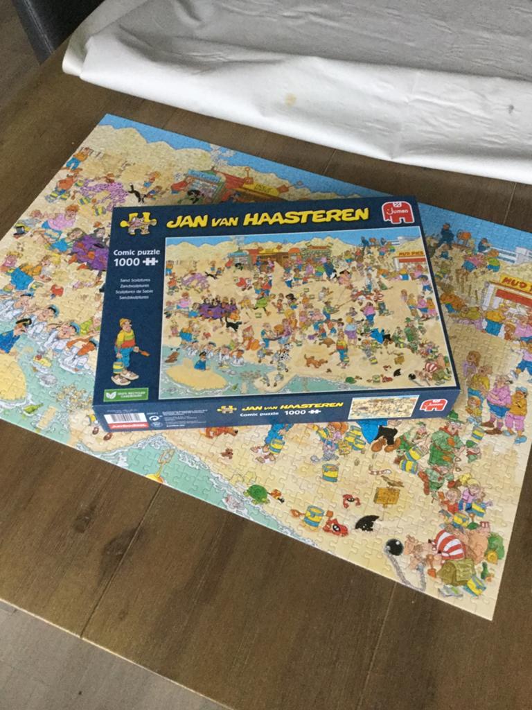 JVH Puzzels, Hobby en Vrije tijd, Denksport en Puzzels, Ophalen of Verzenden, 500 t/m 1500 stukjes, Zo goed als nieuw