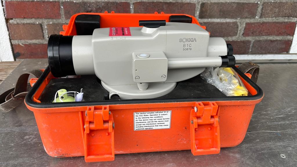 Sokkia B1C meet instrument, Ophalen