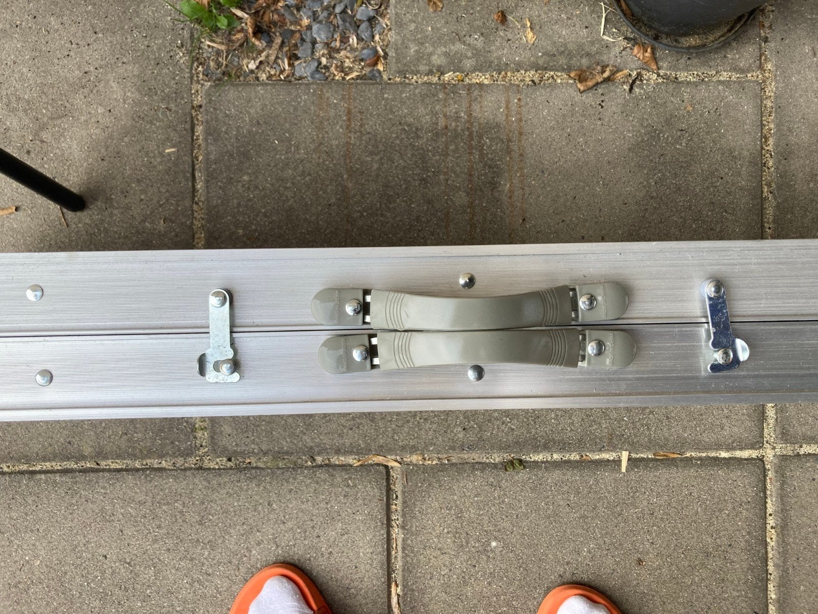 Inklapbare campingtafel met 2 bankjes., Ophalen, Campingtafel