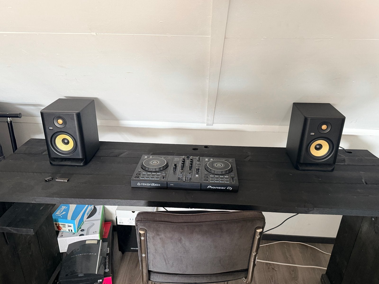 DJ tafel met kruk - Perfect voor je DJ-setup, Ophalen, Gebruikt, Dj-set, Overige merken