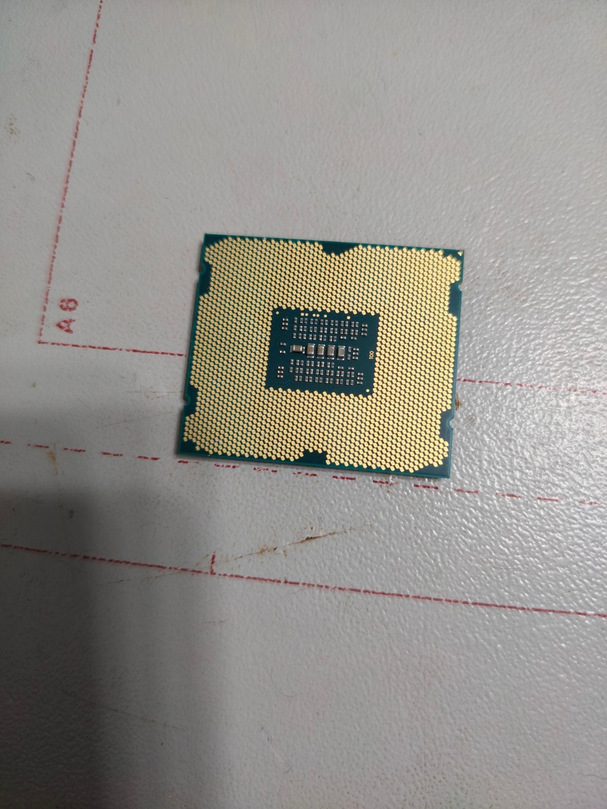 Intel XEON E5-1607V2 SR1B3 3.0 Ghz LGA2011, Computers en Software, Ophalen of Verzenden