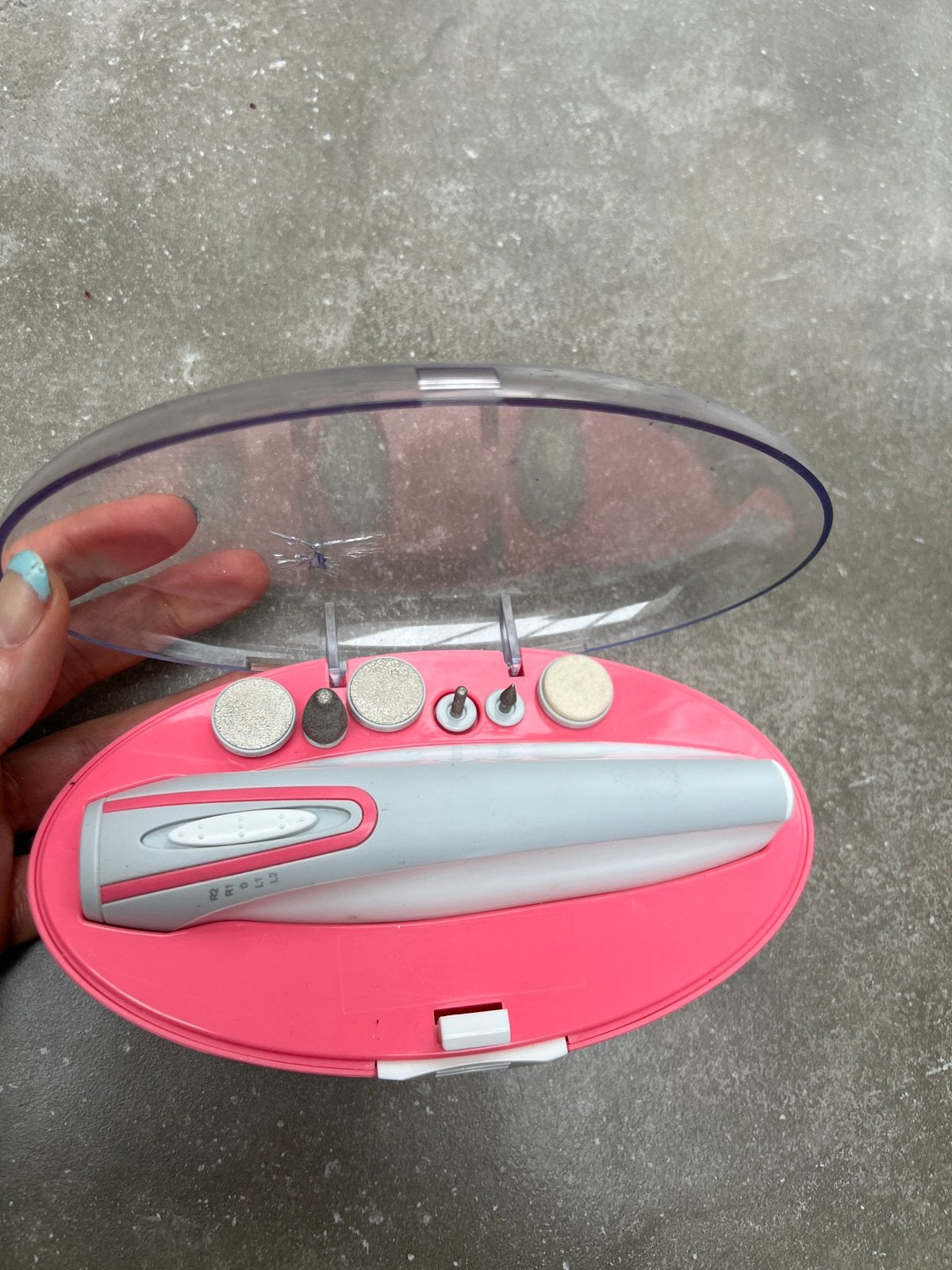 MANICURE PEDICURE ELEKTRISCHE VIJL APPARAAT VIJLSET IN DOOS, Ophalen of Verzenden, Zo goed als nieuw, Overige typen