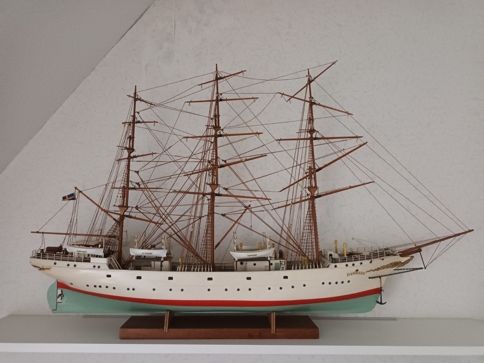 De Danmark houten Tall ship modelboot 1:75, Hobby en Vrije tijd, Ophalen