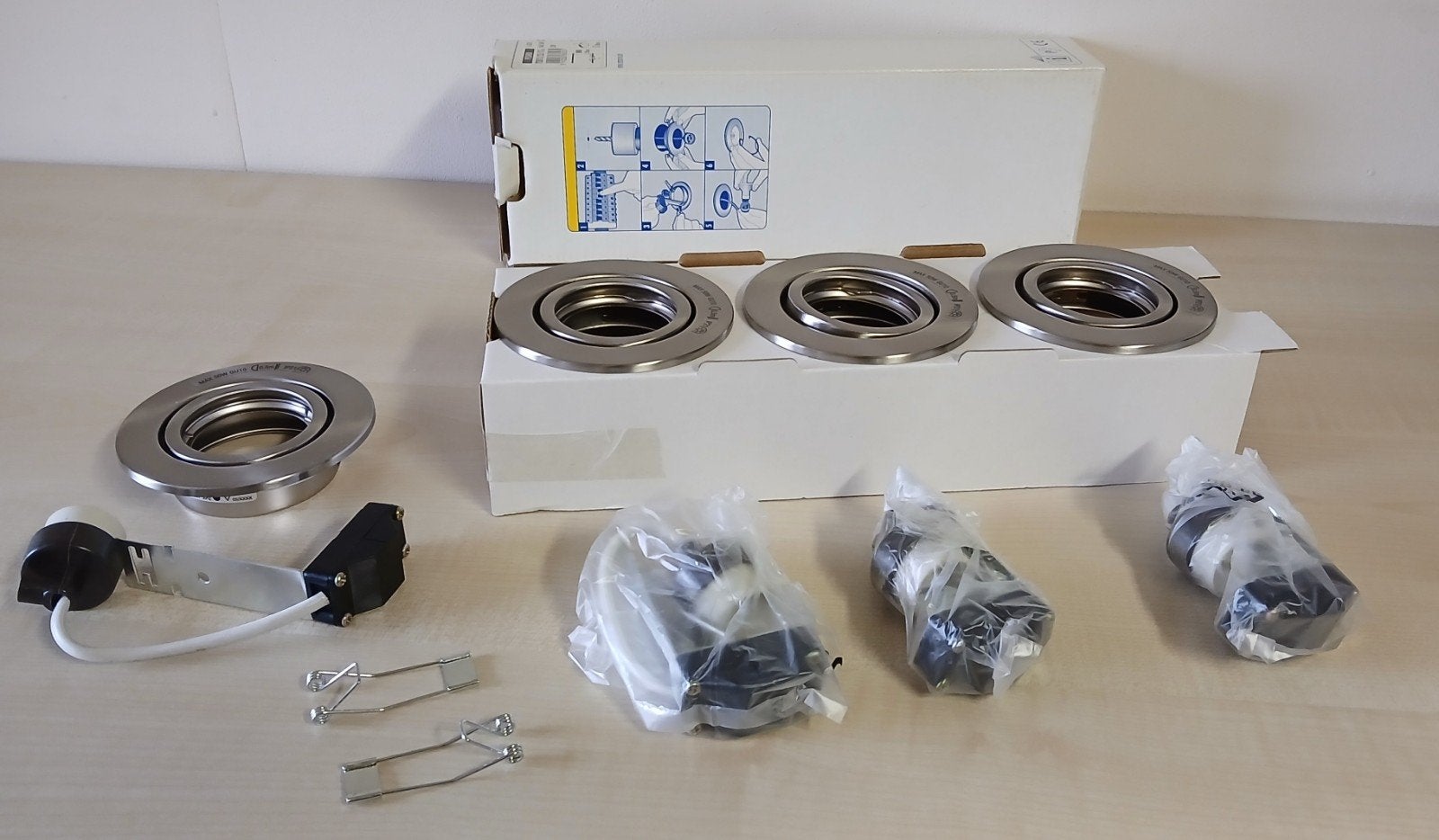 Inbouwspotjes merk Massive 4 stuks, Ophalen, Halogeen, Geschikt voor wandmontage, GU10