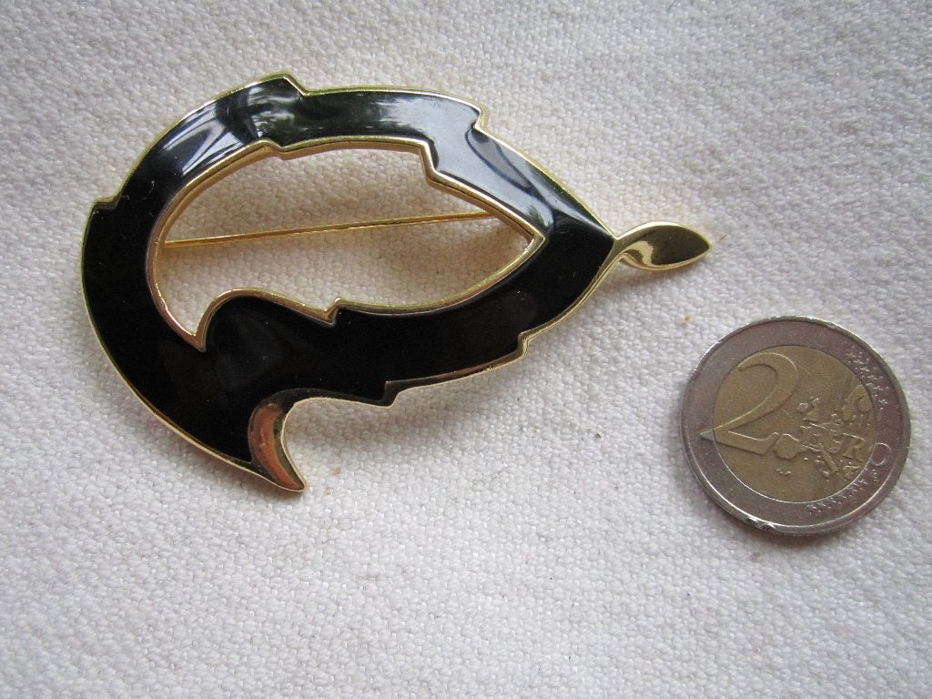 29.   Schitterende oude broche, Trifari, Ophalen, Overige materialen, Broche