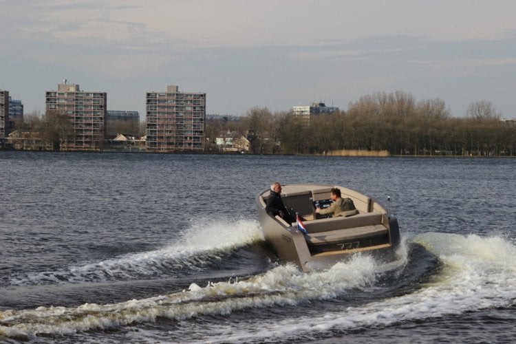 Triple 7 tender DE GROOTSTE SLOEPENSHOWROOM VAN NEDERLAND, Tender, Info@verschuurwatersport.nl, Diesel, 8 m